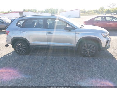 VOLKSWAGEN TAOS