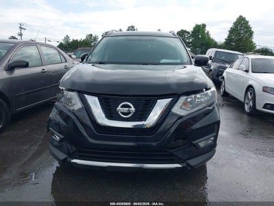 2017 NISSAN ROGUE 12