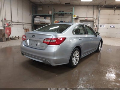 SUBARU LEGACY