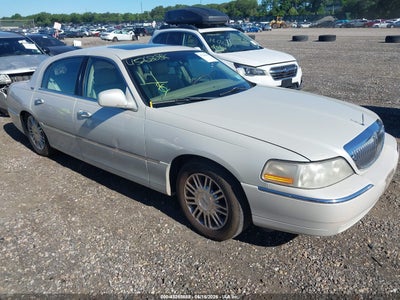 2006 Lincoln Town Car