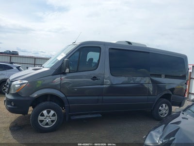 MERCEDES-BENZ SPRINTER 2500
