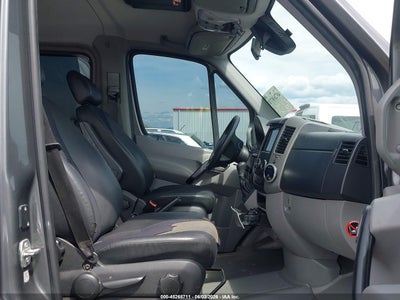 MERCEDES-BENZ SPRINTER 2500