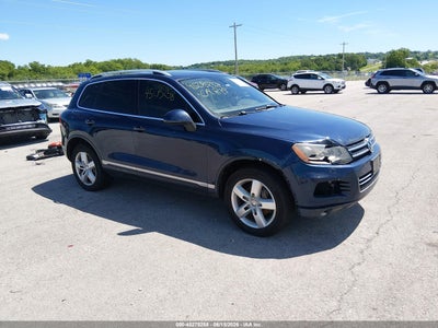 WVGEF9BP3ED007359 VOLKSWAGEN TOUAREG Photo 1