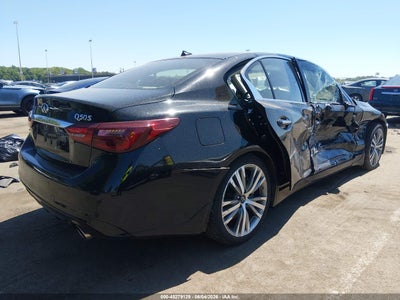 INFINITI Q50