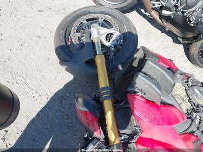 2022 Ducati Streetfighter