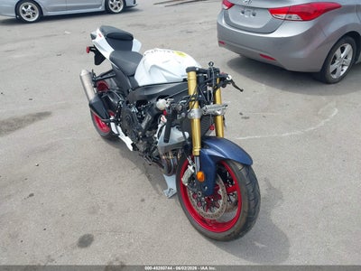 2025 Suzuki GSX-R750