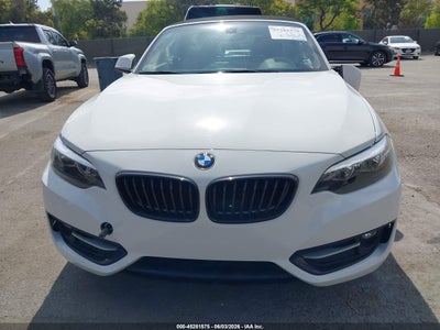 BMW 230I