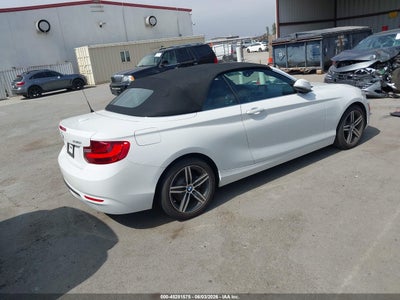 BMW 230I