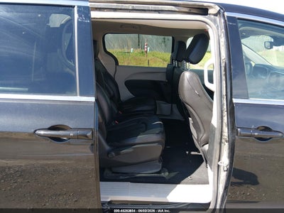 CHRYSLER PACIFICA HYBRID