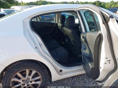 MAZDA MAZDA3