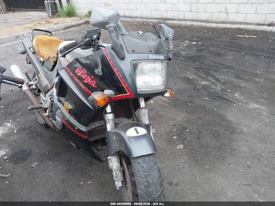 1987 Kawasaki Zx600