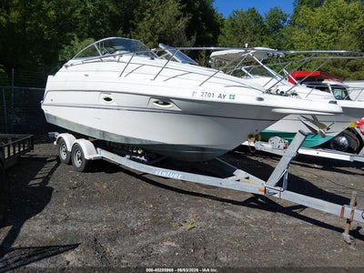 2004 Maxum 2400ST