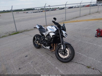 2025 Kawasaki Zr900