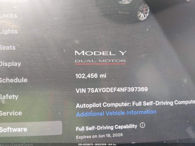 TESLA MODEL Y