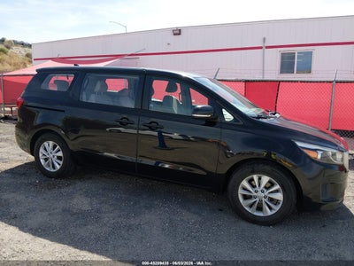 2018 KIA SEDONA 15