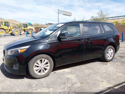 2018 KIA SEDONA 16