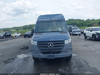 MERCEDES-BENZ SPRINTER 2500