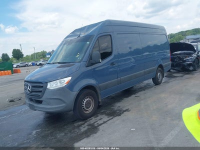 MERCEDES-BENZ SPRINTER 2500