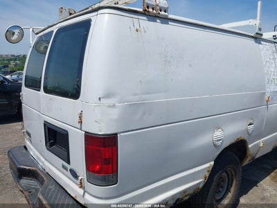 2012 FORD E-350 SUPER DUTY COMMERCIAL