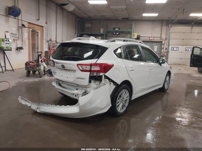 SUBARU IMPREZA