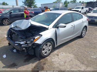2017 KIA FORTE LX