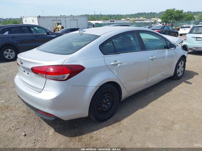 2017 KIA FORTE LX