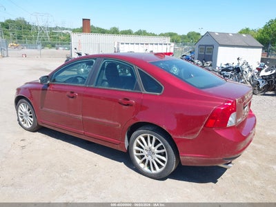 2011 VOLVO S40 T5