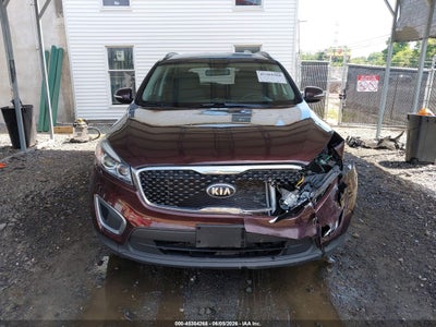 2016 KIA SORENTO 12