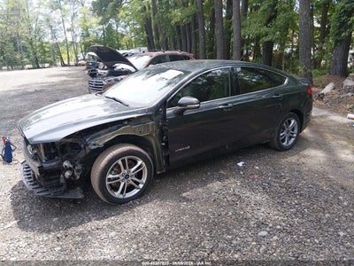 FORD FUSION HYBRID