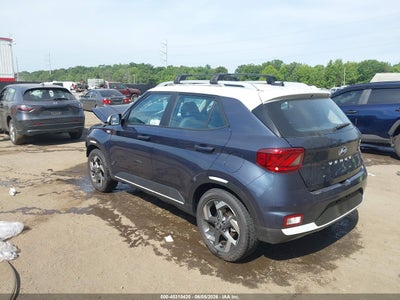 HYUNDAI VENUE
