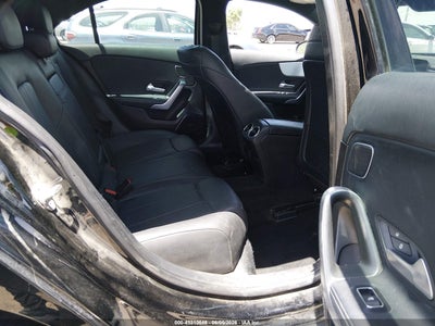 MERCEDES-BENZ A 220