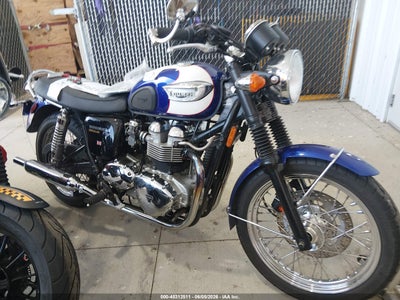 TRIUMPH MOTORCYCLE