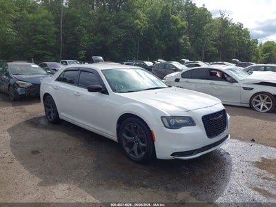 2020 Chrysler 300