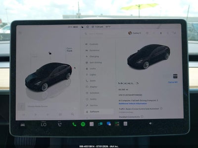 TESLA MODEL 3