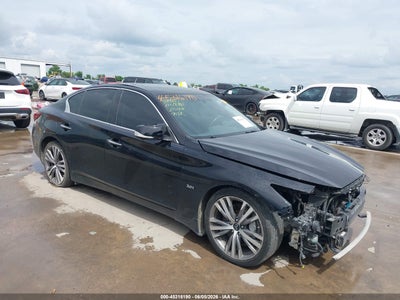 INFINITI Q50