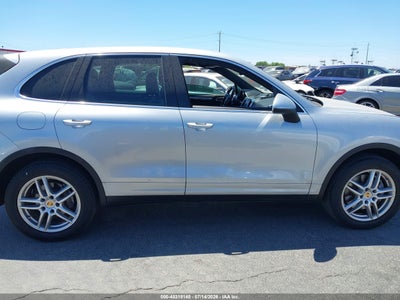 2016 PORSCHE CAYENNE 13