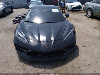 CHEVROLET CORVETTE STINGRAY