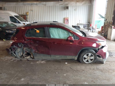 CHEVROLET TRAX