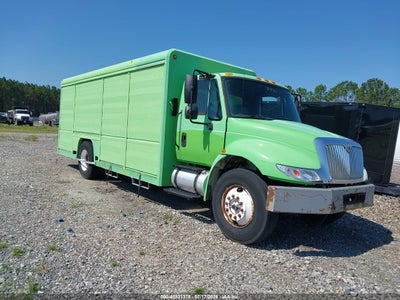 2004 International 4000