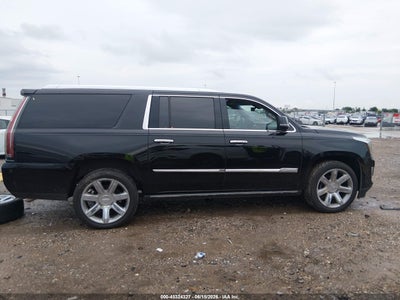CADILLAC ESCALADE ESV