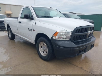3C6JR7DT3GG310342 RAM 1500 Photo 1