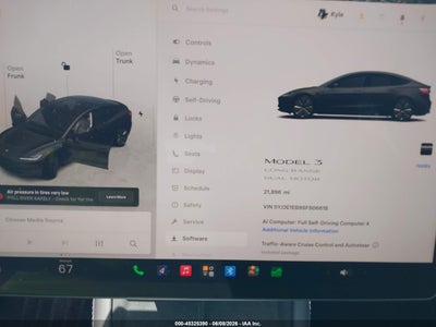 2025 TESLA MODEL 3 18