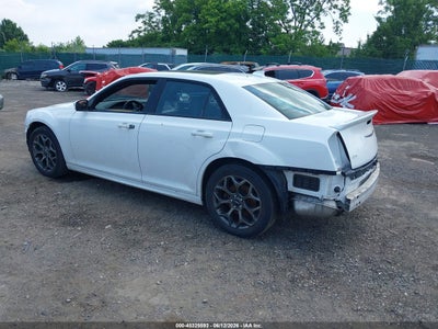 CHRYSLER 300