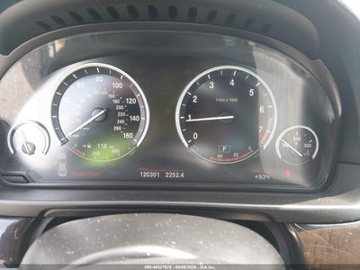 BMW 528I