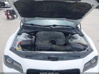 CHRYSLER 300