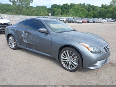 2011 Infiniti G37X