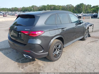 MERCEDES-BENZ GLC 300