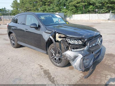 MERCEDES-BENZ GLC 300