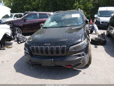 JEEP CHEROKEE