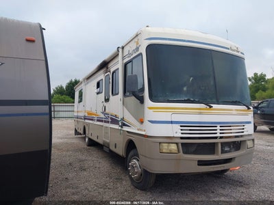 2003 Workhorse Custom Chassis Motorhome Chassis